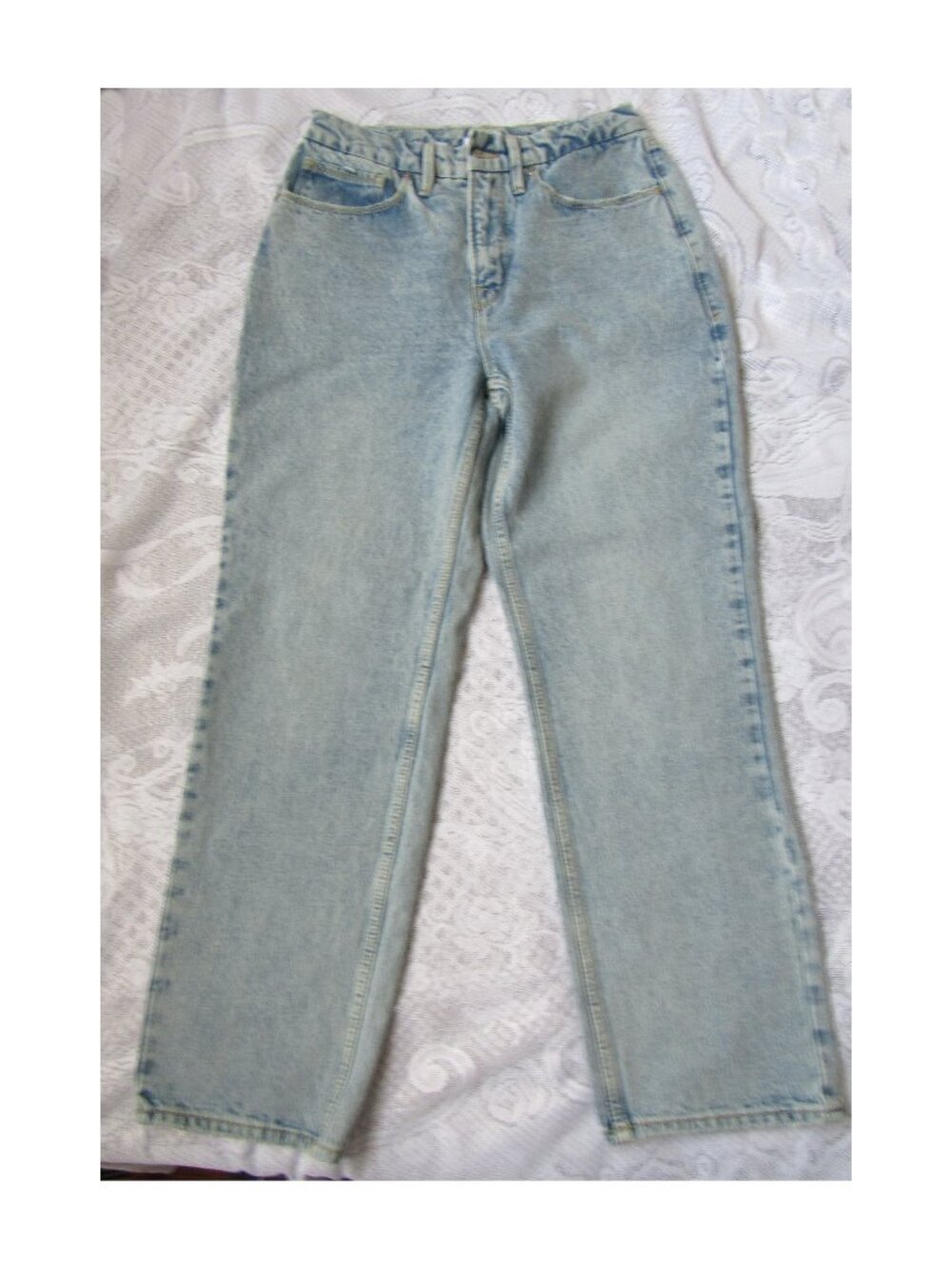 Good American Jeans Womens Size 4,Blue, Distressed.